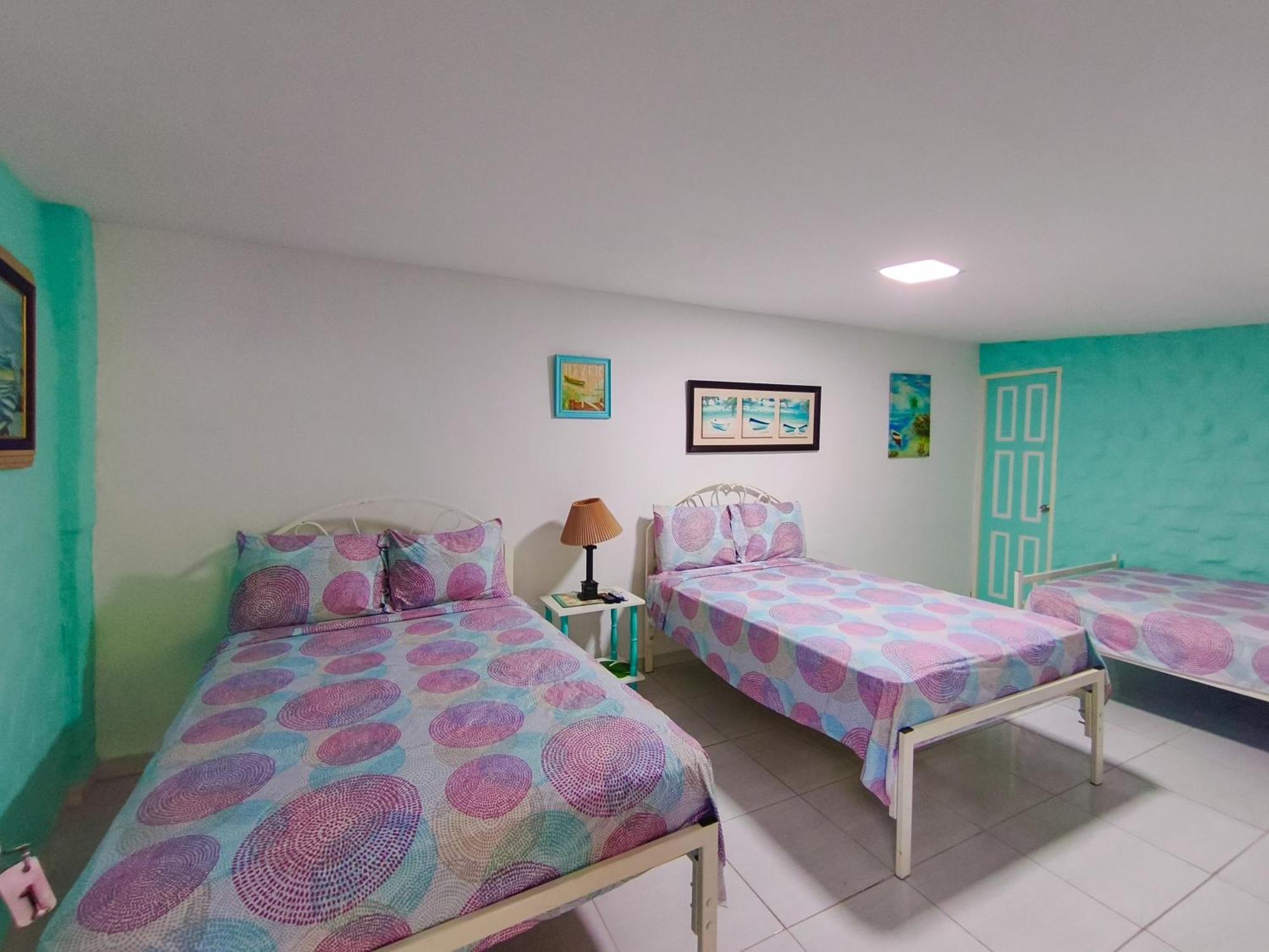 Las Catalinas Coronado Playa Coronado Bilik gambar